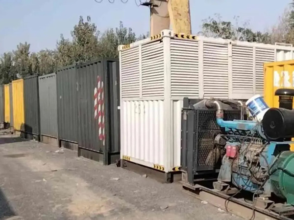 长安200KW柴油发电机机组每小时油耗是多少?